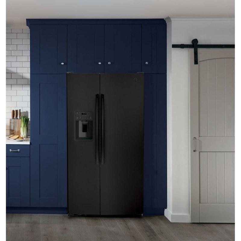 36-inch 25.3 cu.ft. Freestanding Side-by-Side Refrigerator with LED Lighting (GSE25GGPBB)
