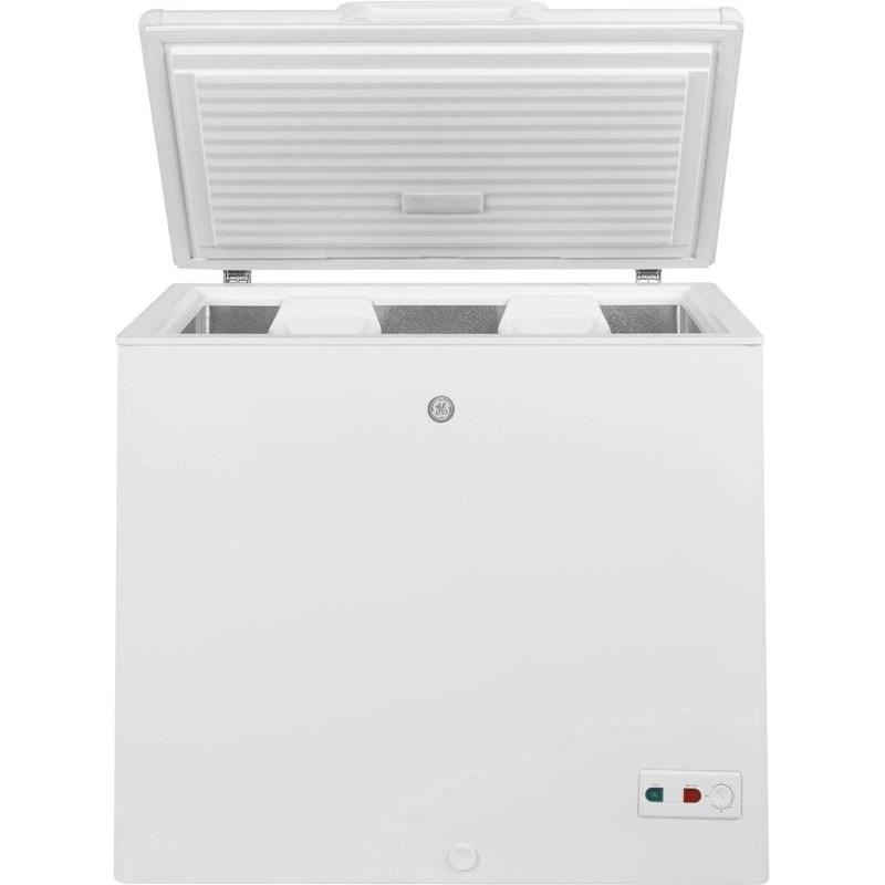 8.8 cu.ft. Chest Freezer with LED Lighting (FCM9SRWW)