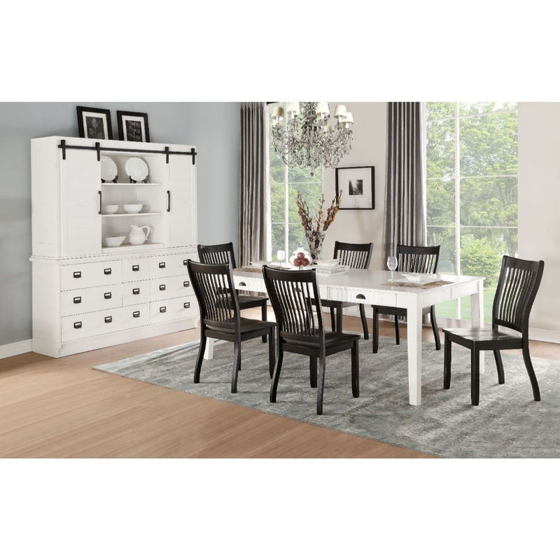 Renske Casual Dining