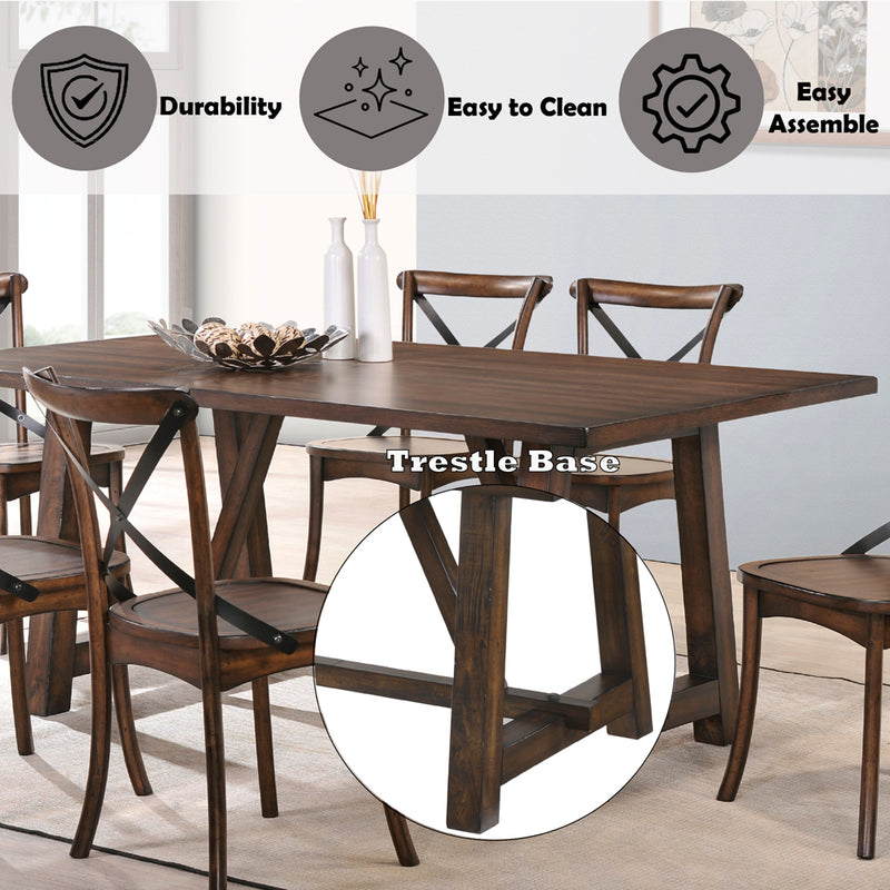 Kaelyn Casual Dining