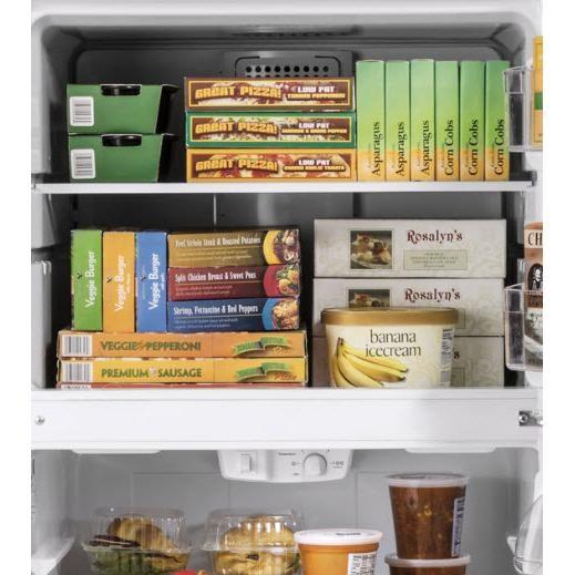 28-inch, 17.5 cu. ft. Freestanding Top Freezer Refrigerator (GTS18HYNRFS)