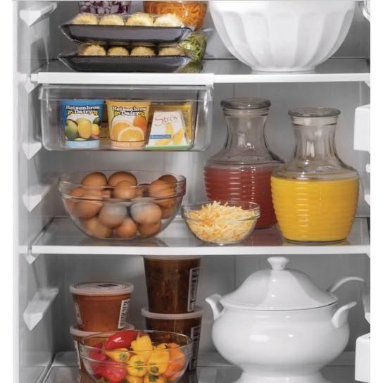 28-inch, 17.5 cu. ft. Freestanding Top Freezer Refrigerator (GTS18HYNRFS)