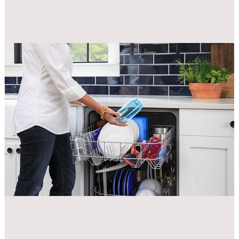 Built-In Dishwasher with Dry Boostª (GDF460PGTBB)