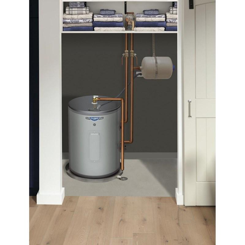 18 Gallons Residential Electric Water Heater (GE20P08BAR)
