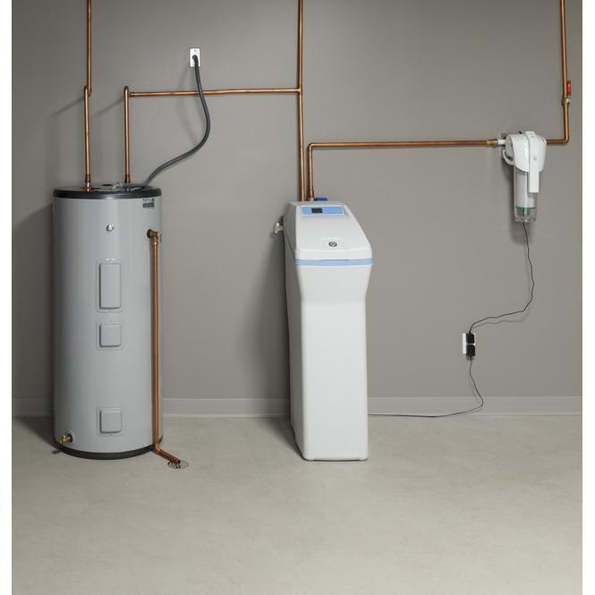 40 Gallon Short Residential Electric Water Heater (GE40S10BAM)