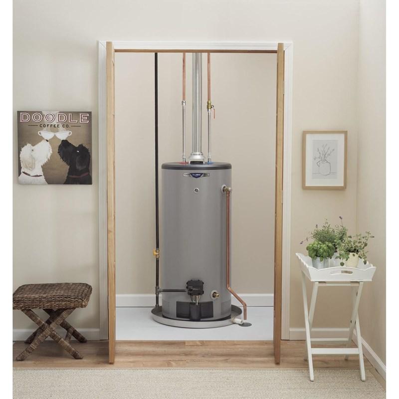 40 Gallon Short Residential Natural Gas Water Heater (GG40S12BXR)