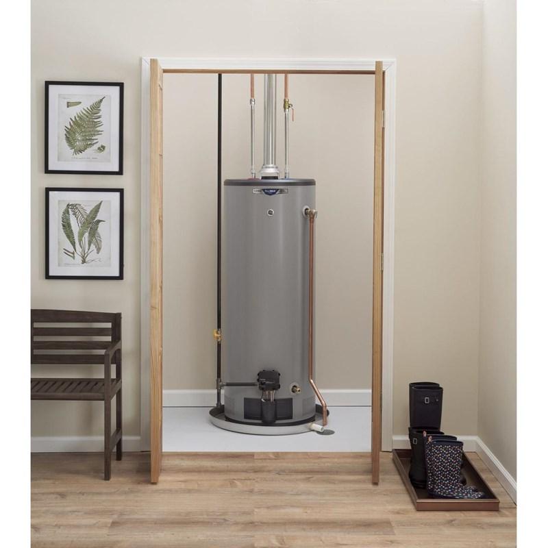 50 Gallon Tall Residential Natural Gas Water Heater (GG50T12BXR)