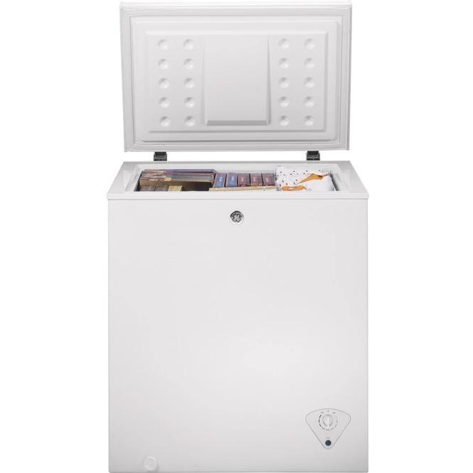 5.1 cu. ft. Chest Freezer (FCM5STWW)