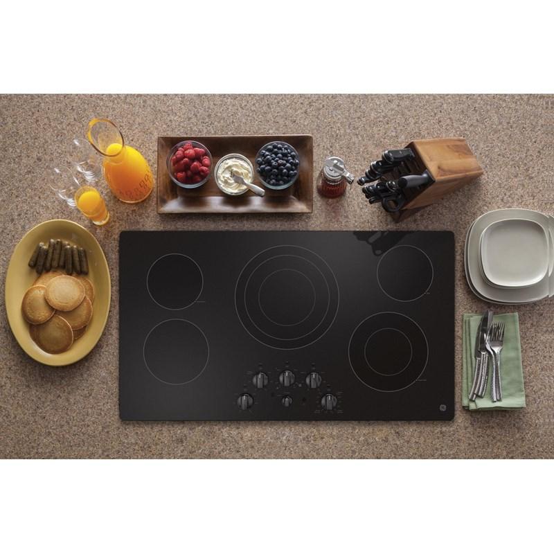 36-inch Built-in Electric Cooktop (JEP5036DTBB)