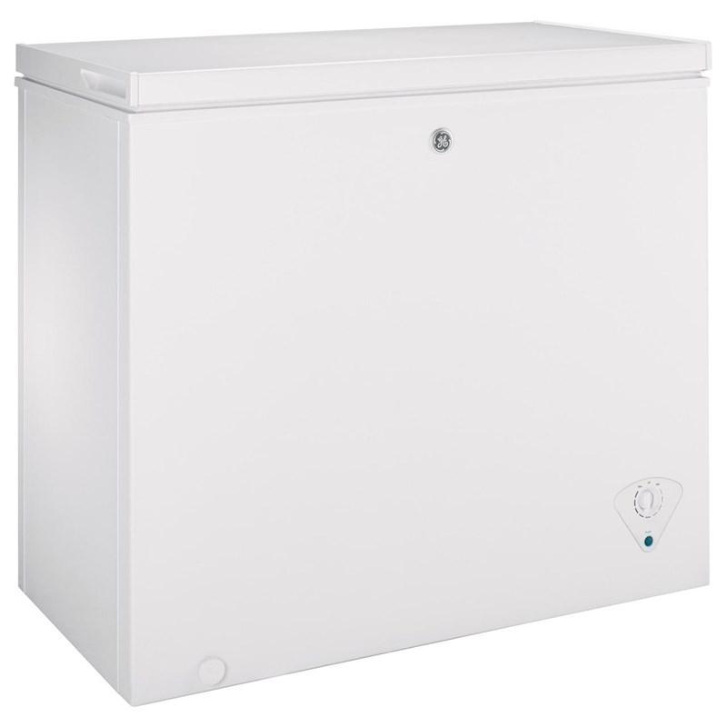 7 cu. ft. Chest Freezer with Adjustable Temperature Control (FCM7STWW)