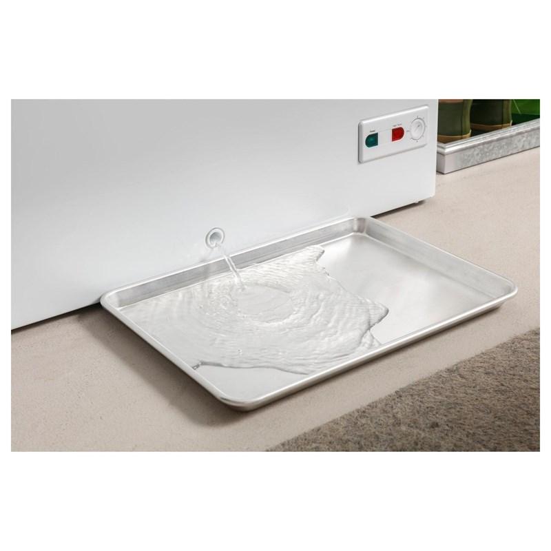 10.7 cu. ft. Chest Freezer with adjustable temperature control (FCM11SRWW)