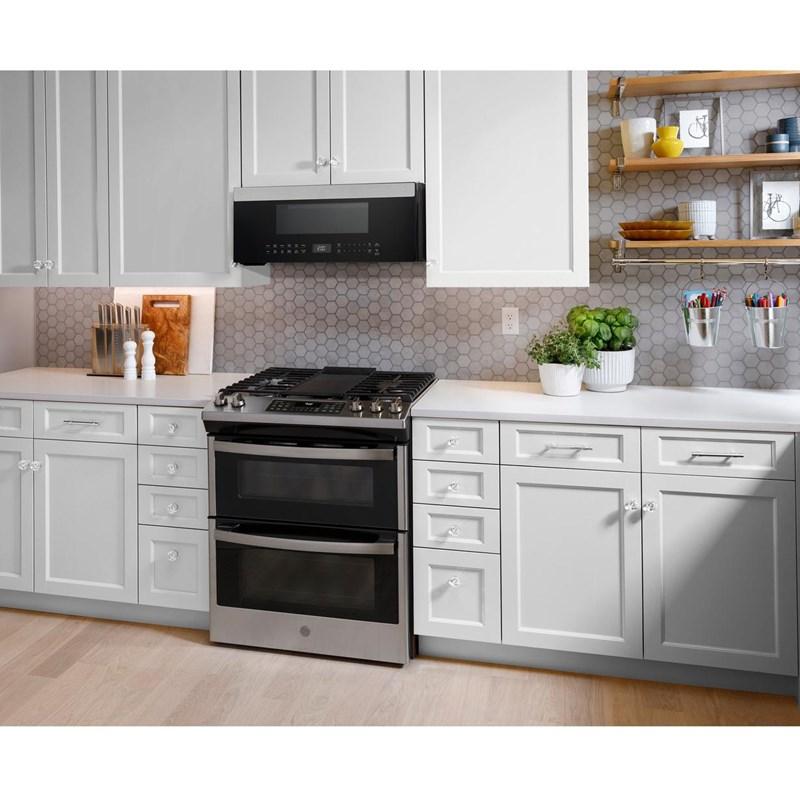 30-inch, 1.2 cu. ft. Over-the-Range Microwave Oven (UVM9125STSS)