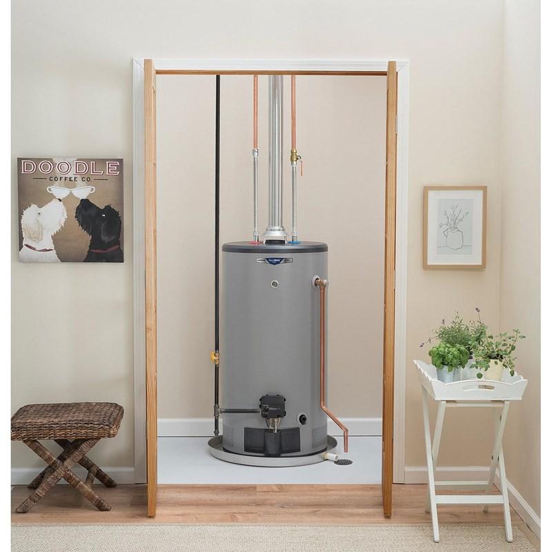 50 Gallon Short Residential Natural Gas Water Heater (GG50S12BXR)