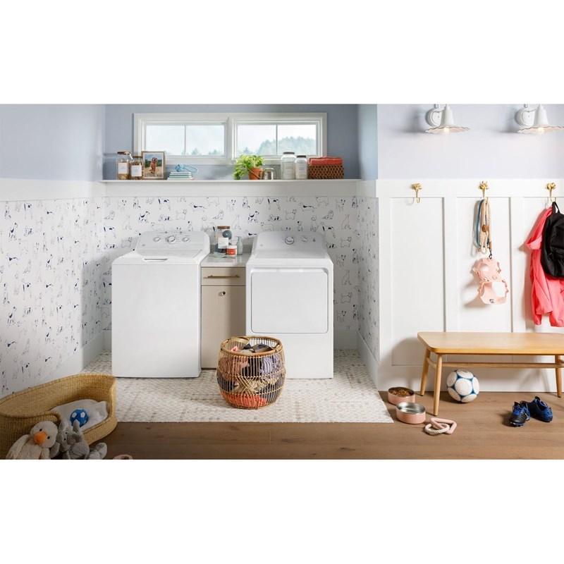 4.0 cu. ft. Top Loading Washer with Stainless Steel Basket (GTW325ASWWW)