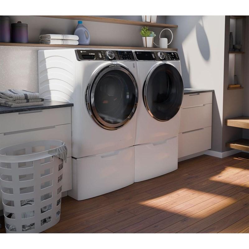 7.8 cu. ft. Gas Dryer with WiFi (PFD87GSSVWW)