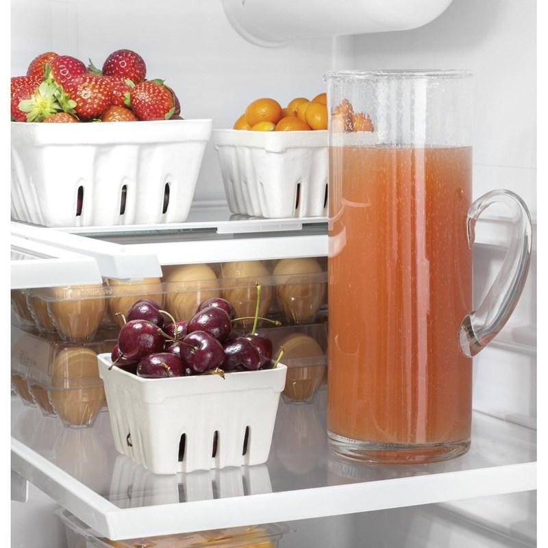 36-inch, 21.9 cu.ft. Counter-Depth French 3-Door Refrigerator with Interior Ice Maker (GWE22JYMFS)