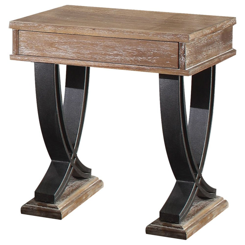 Pellio Accent Table