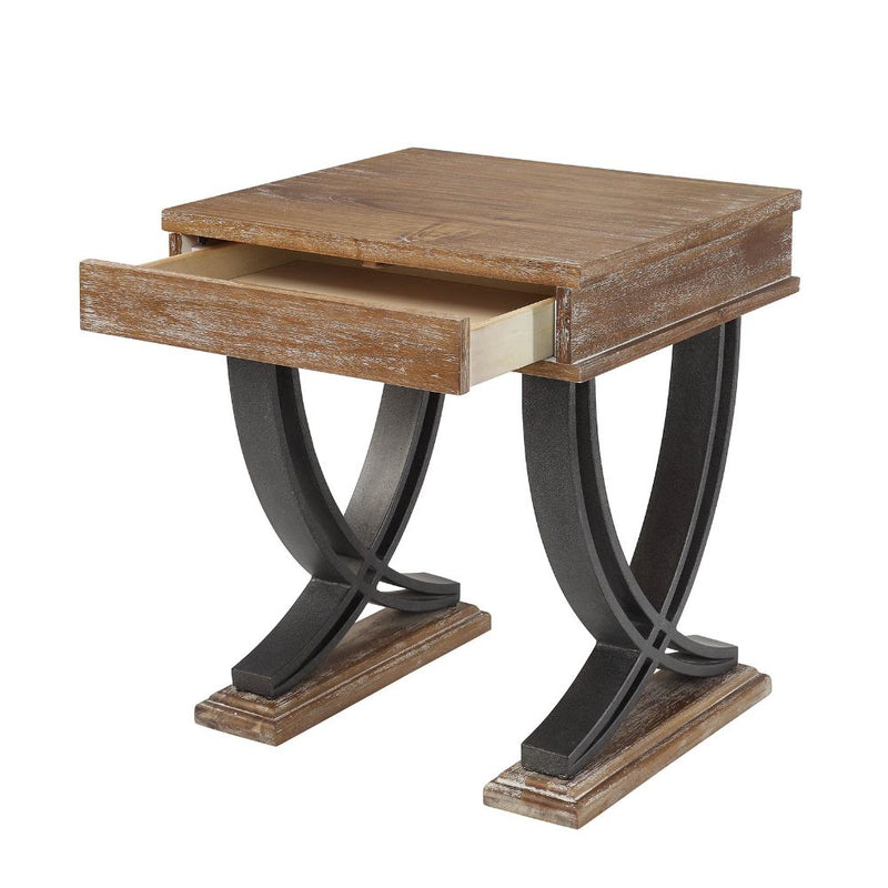 Pellio Accent Table