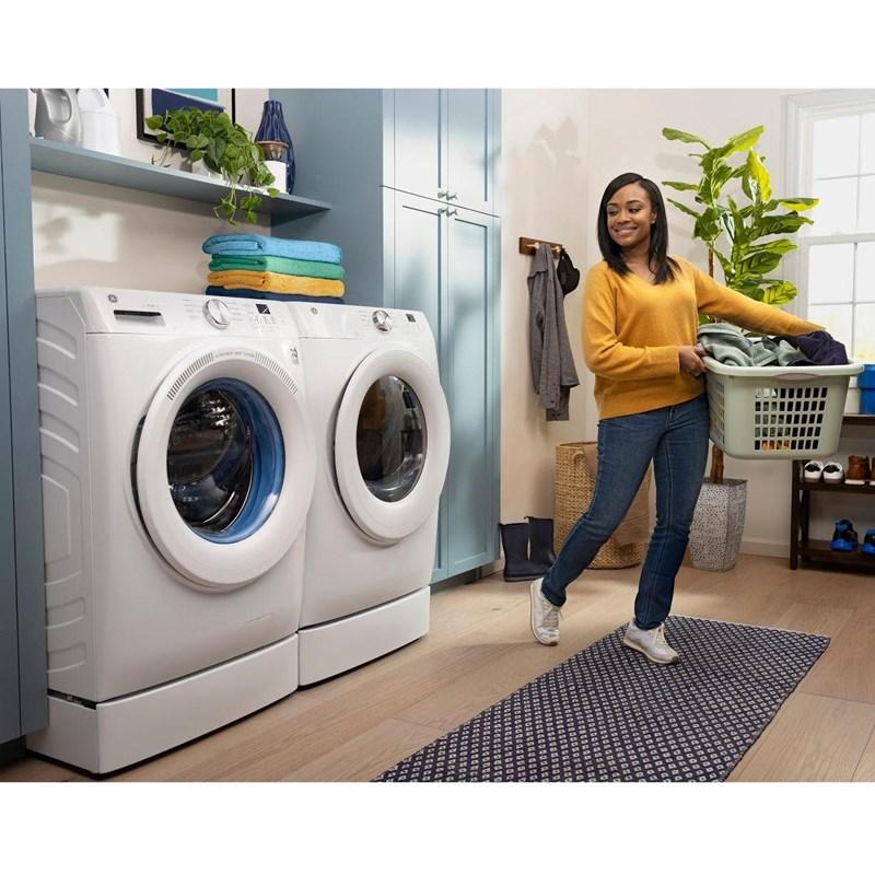 4.6 cu. ft. Smart Front Load Washer with UltraFresh Vent System with OdorBlockª (GFW350SSYWW)