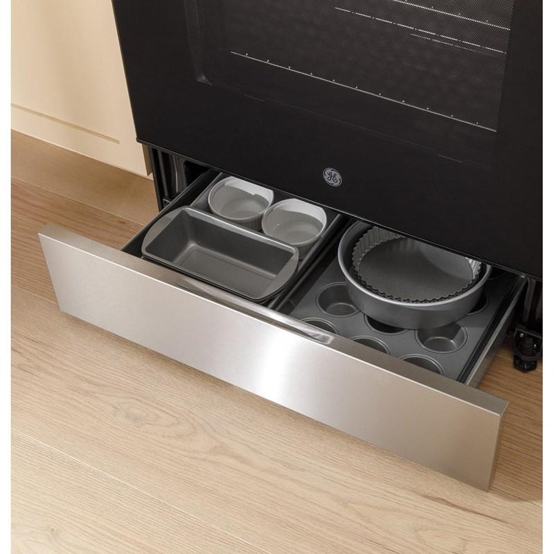 30-inch Freestanding Electric Range with Crisp Mode (GRF500SVSS)