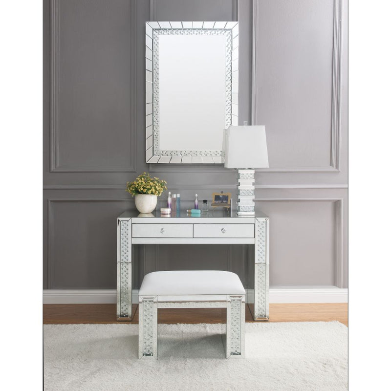Nysa Vanity
