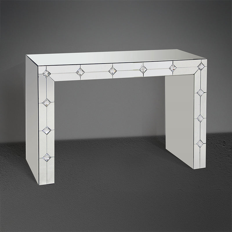 Hessa Console & Art Decor