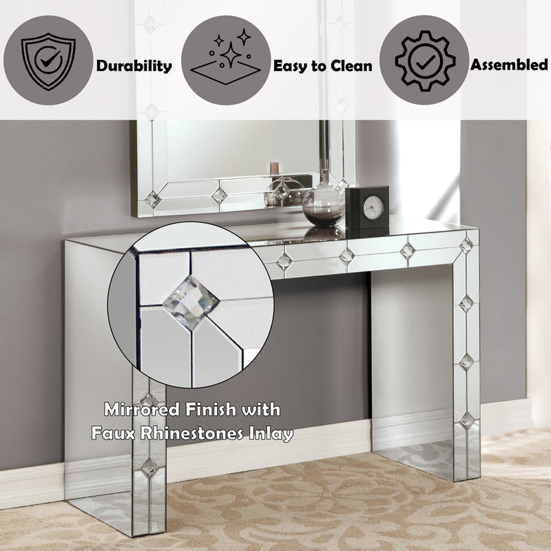 Hessa Console & Art Decor