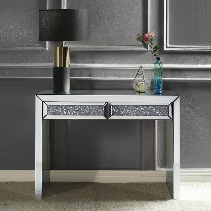 Noralie Console & Art Decor