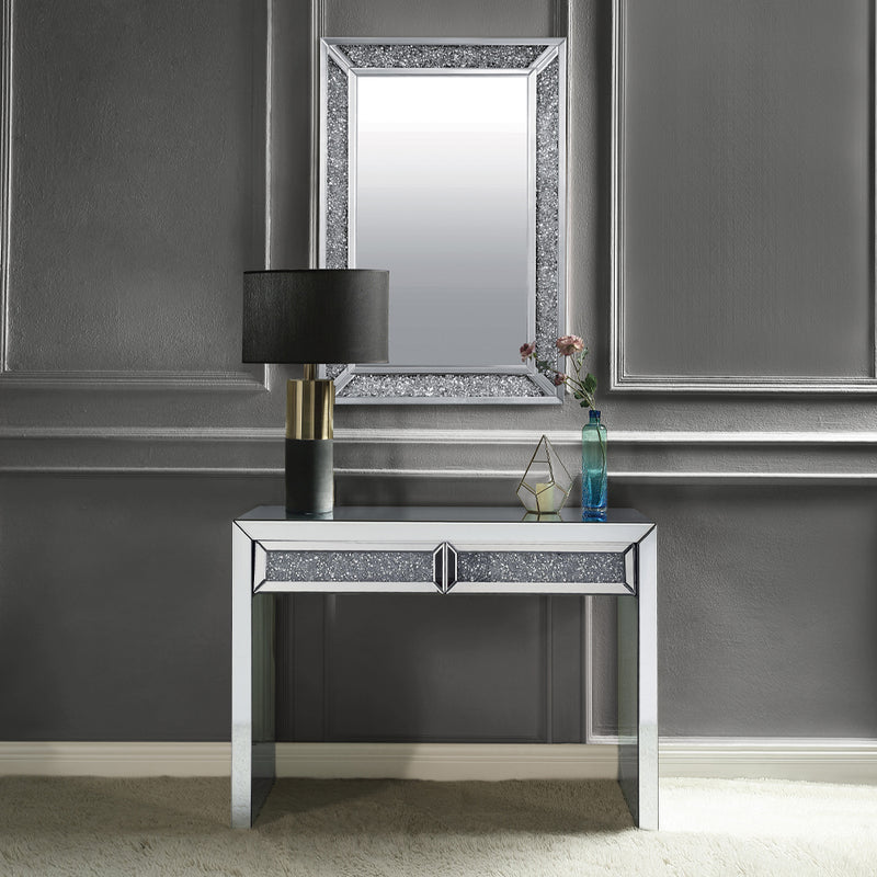 Noralie Console & Art Decor
