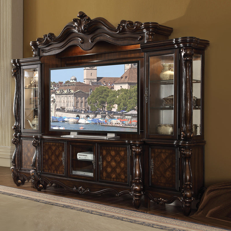 Versailles TV Console