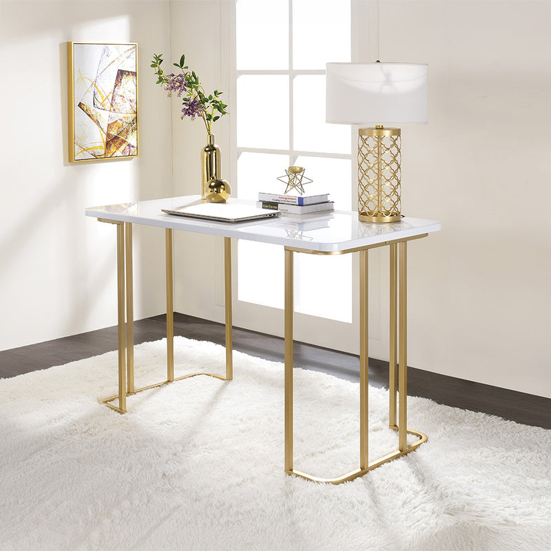 Estie Desk