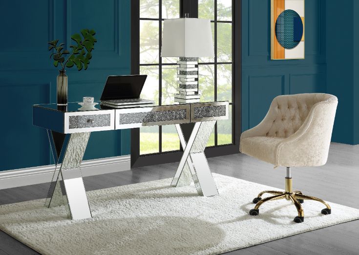 Noralie Desk
