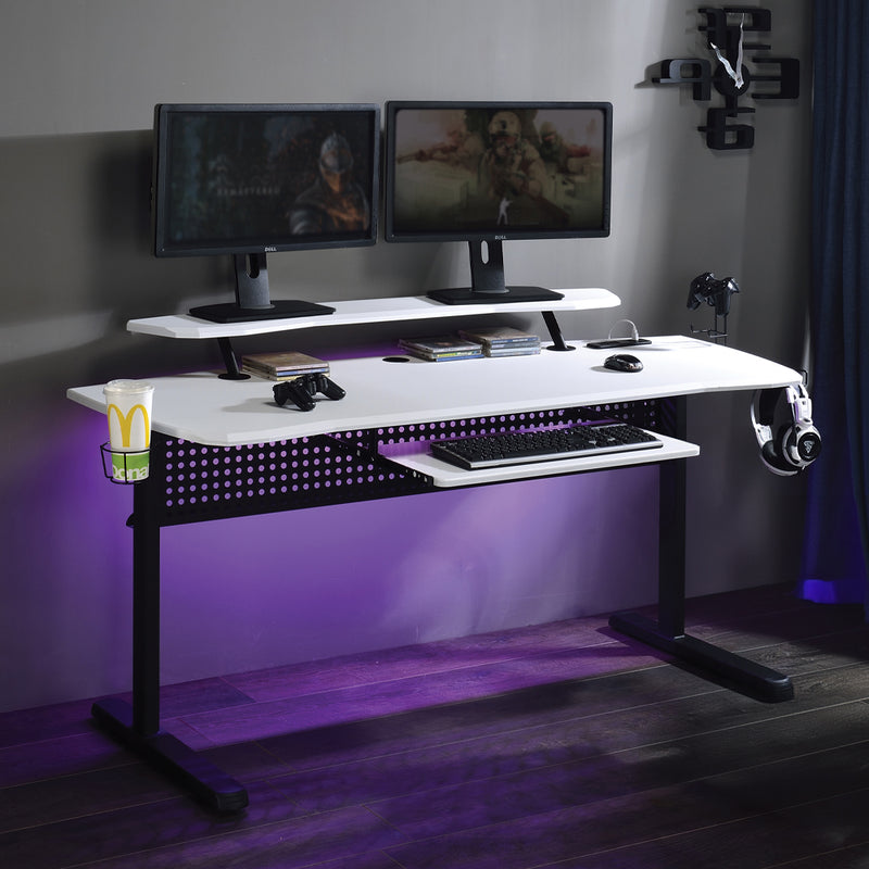 Vildre Gaming Table