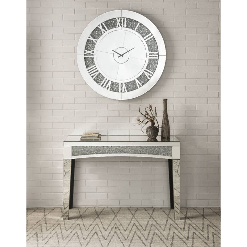 Noralie Clock
