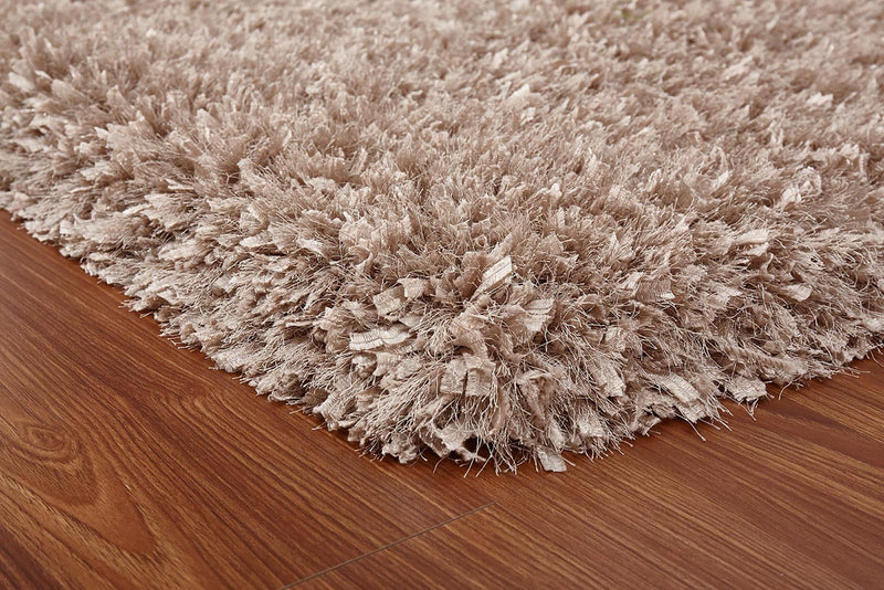 Annmarie Beige 5' X 8' Area Rug