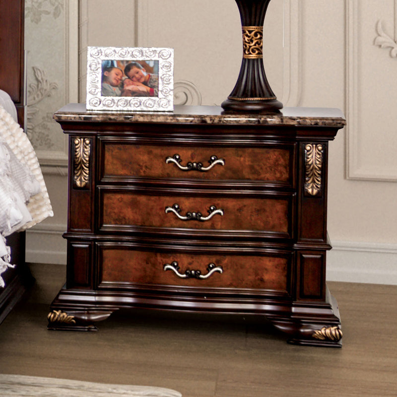 Aquilina Cherry/Oak 4 Pc. Queen Bedroom Set