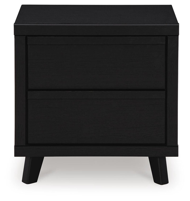 Danziar Panel Headboard Bedroom Set