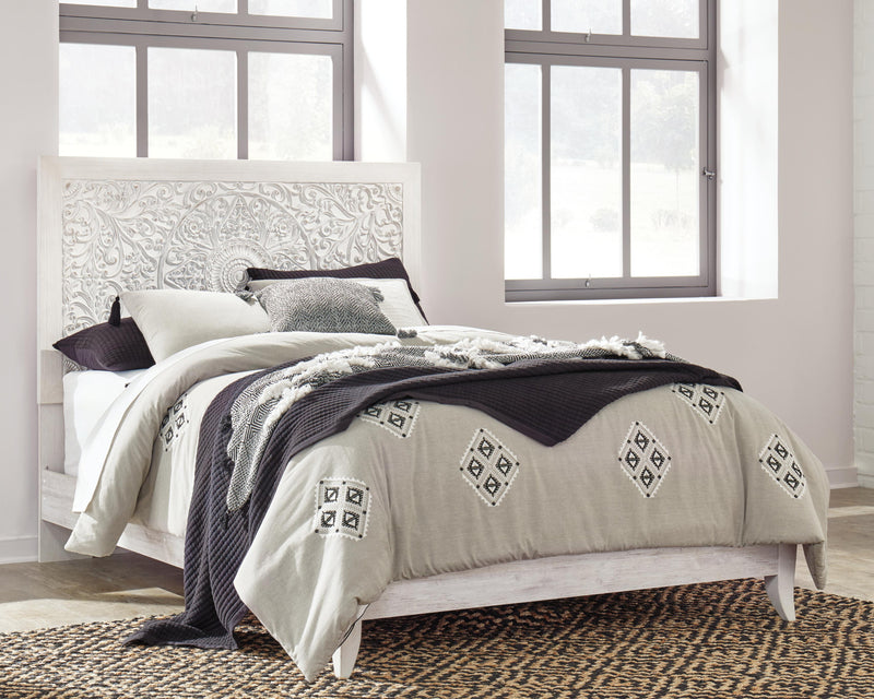 Paxberry Panel Bed
