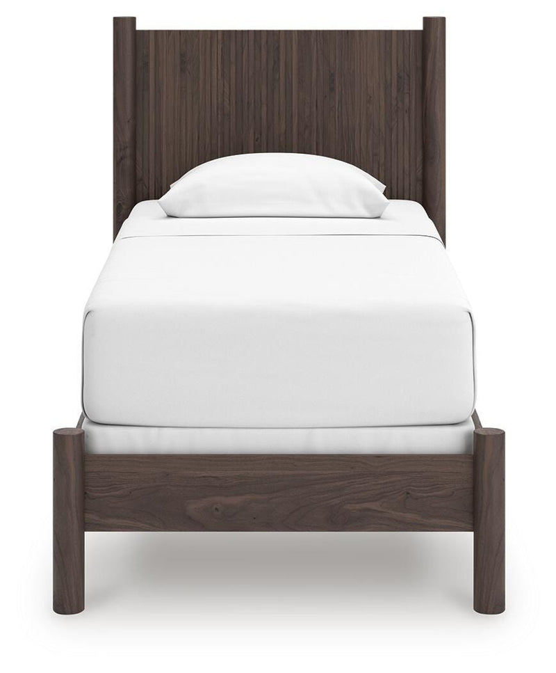 Cadmori Panel Bed