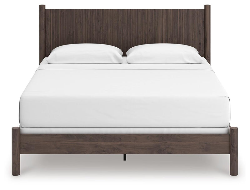 Cadmori Panel Bed