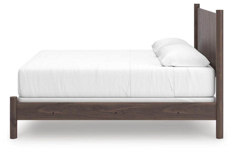 Cadmori Panel Bed