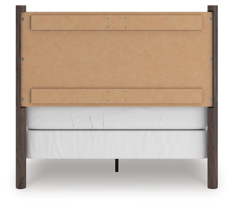 Pamytta Panel Bed Bedroom Set