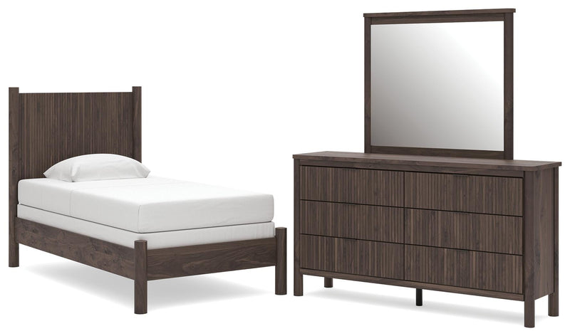 Pamytta Panel Bed Bedroom Set