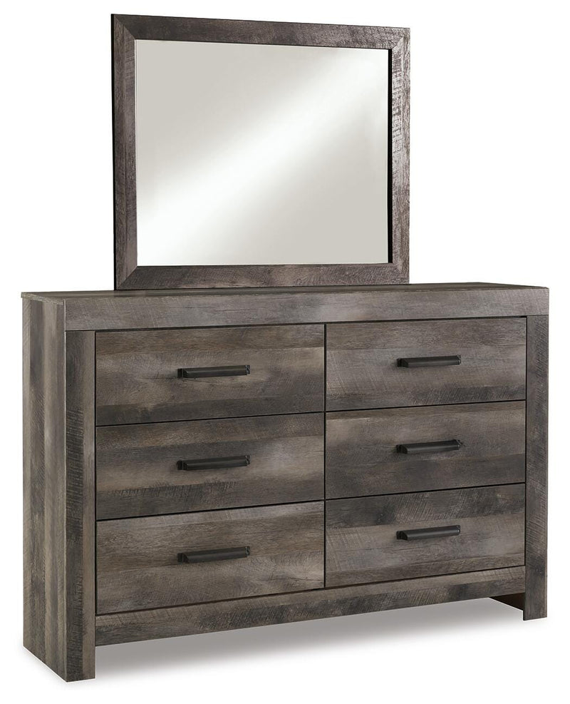 Wynnlow Poster Bed Bedroom Set