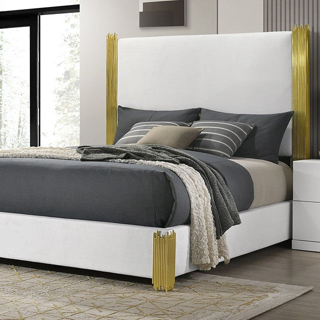 Basildon White/Gold Queen 4 Piece Bedroom Set