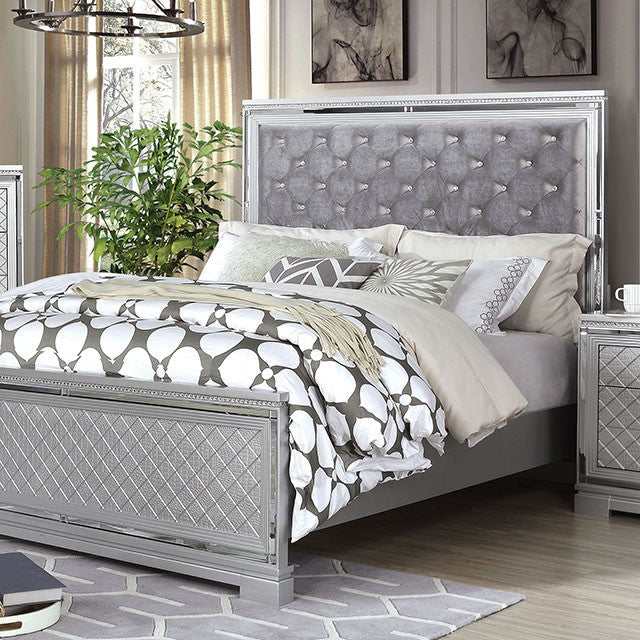 Belleterre Gray/Silver & Mirrored 4pc Queen Panel Bedroom Set