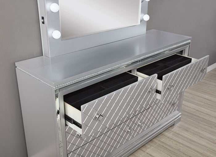Belleterre Gray/Silver & Mirrored 5pc Queen Panel Bedroom Set