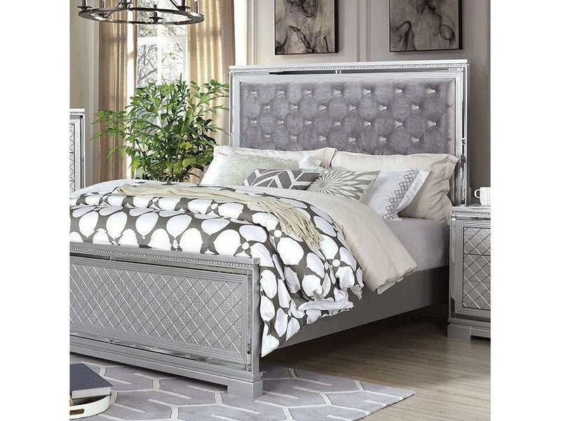 Belleterre Gray/Silver & Mirrored Queen Panel Bed