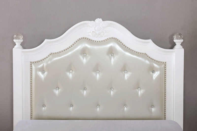Belva White 4 Pc. Twin Bedroom Set
