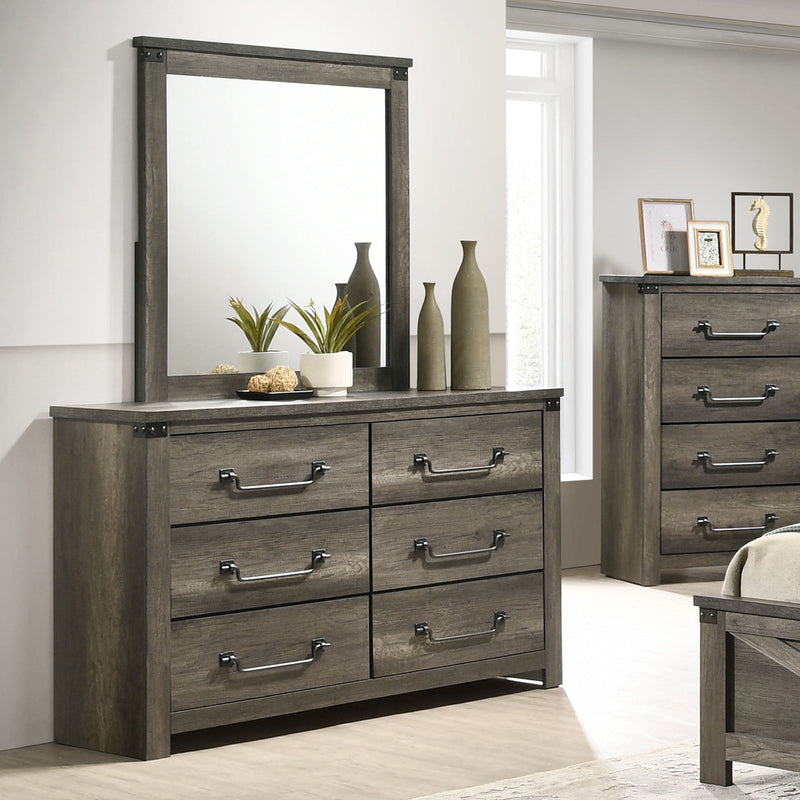 Britonale Gray Queen 5 Piece Bedroom Set w/Chest